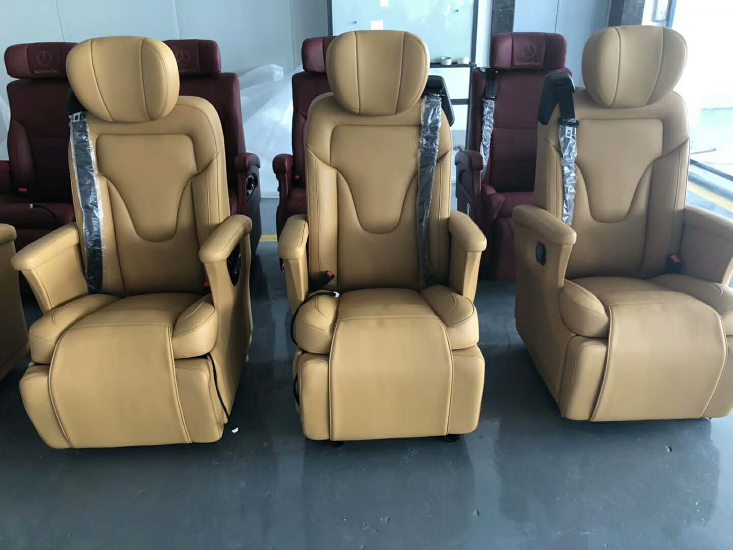 Kina proizvođač high-end automatski podesiv vip odrasla auto sjedalo.jpg