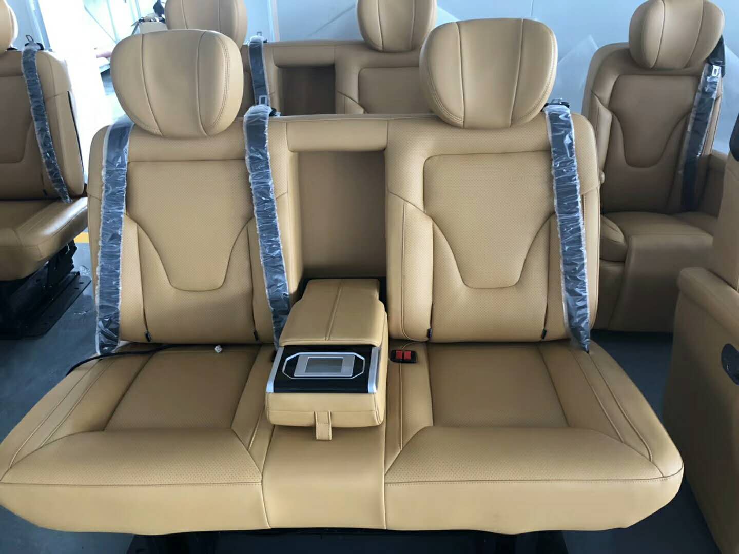 Uvezeno iz Kine vrhunski podesivi auto sjedalo štitnik za auto sjedalo.jpg