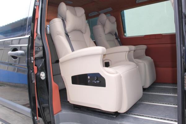 Мерцедес-Бенз вито сеат.јпг Mercedes-Benz vito seat.jpg